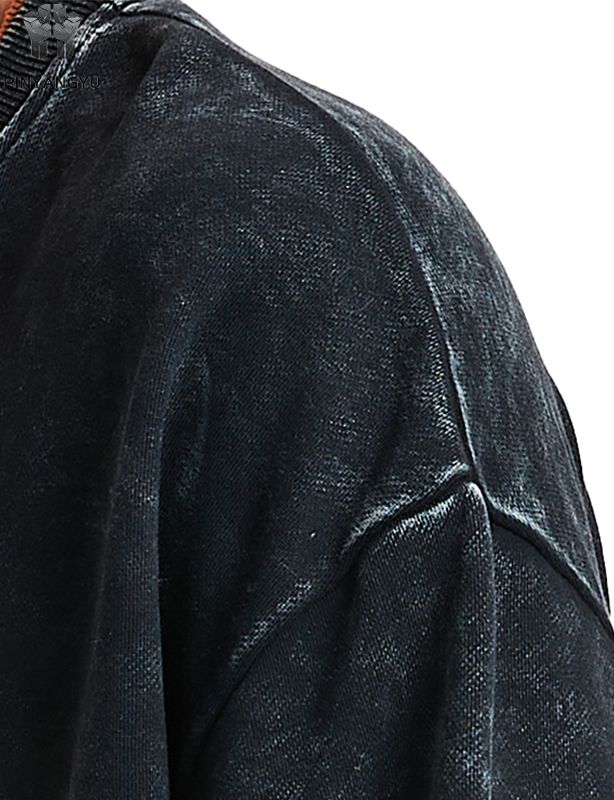 Camiseta con diseño de patchwork y lavado desgastado